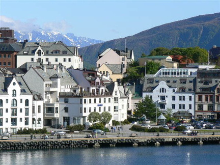 hresw2dflhurtigruten005
