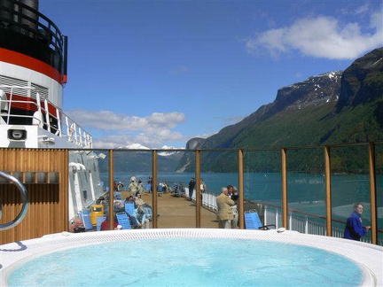 hresw2dflhurtigruten007